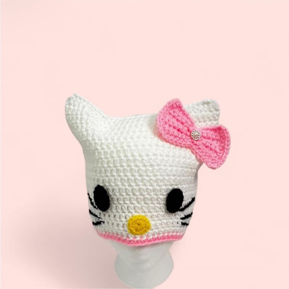 Hello Kitty Hat